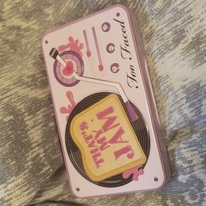 Too Faced That's My Jam